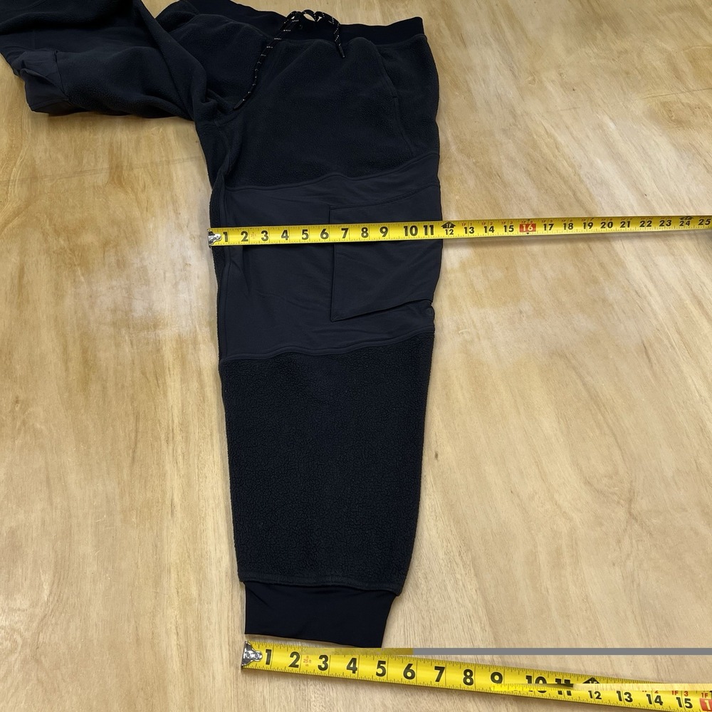 Lululemon Fleece High Rise Cargo Jogger Women Sz 12 (Waist 32-35) Black (No Tag) - Picture 8 of 16